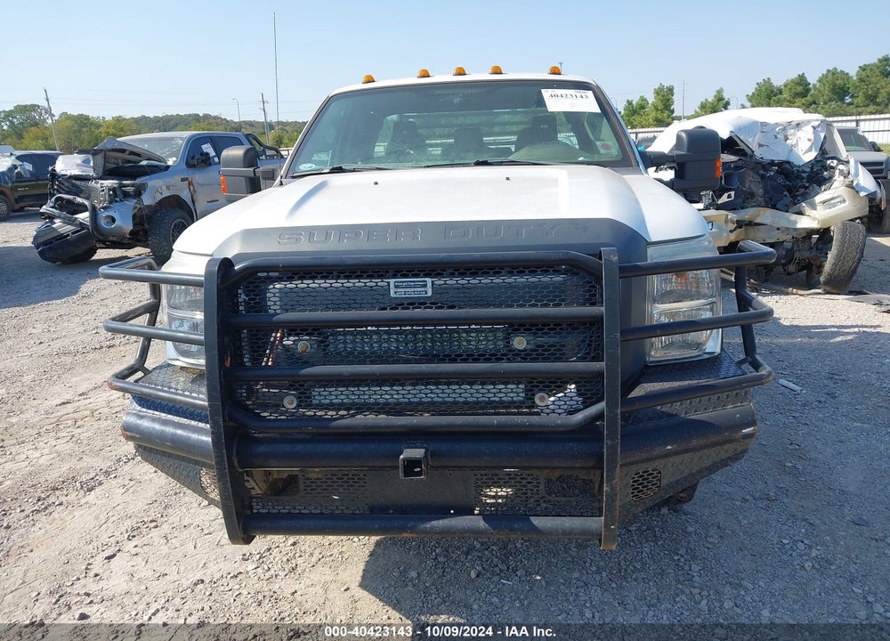 2013 FORD F-350 CHASSIS XL VIN: 1FD8X3H69DEA32524
