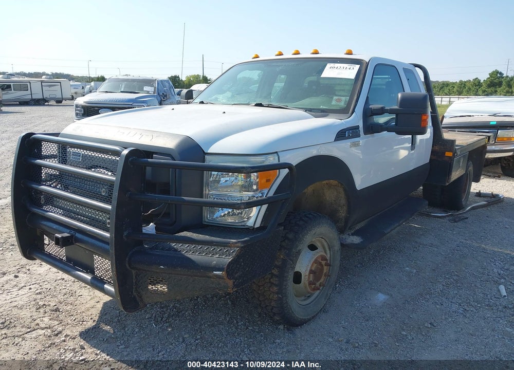 2013 FORD F-350 CHASSIS XL VIN: 1FD8X3H69DEA32524