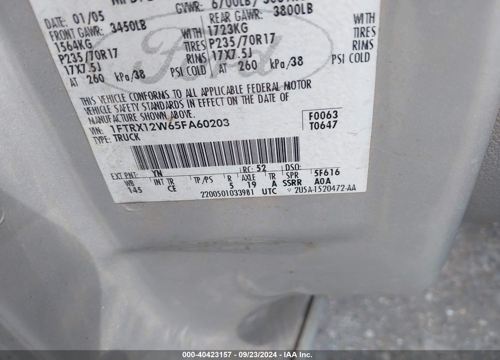 2005 FORD F-150 STX/XL/XLT VIN: 1FTRX12W65FA60203
