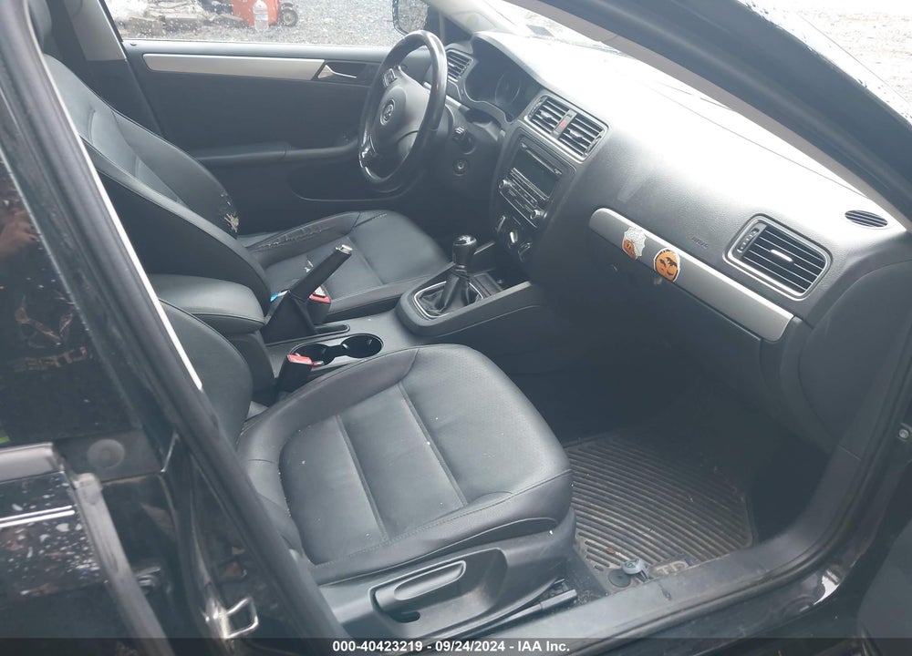 2012 VOLKSWAGEN JETTA 2.0L TDI VIN: 3VW3L7AJXCM465503