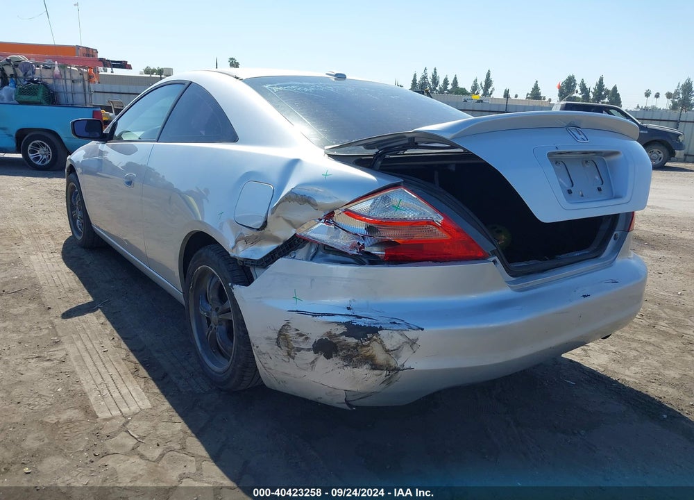 2004 HONDA ACCORD 2.4 EX VIN: 1HGCM72674A006696
