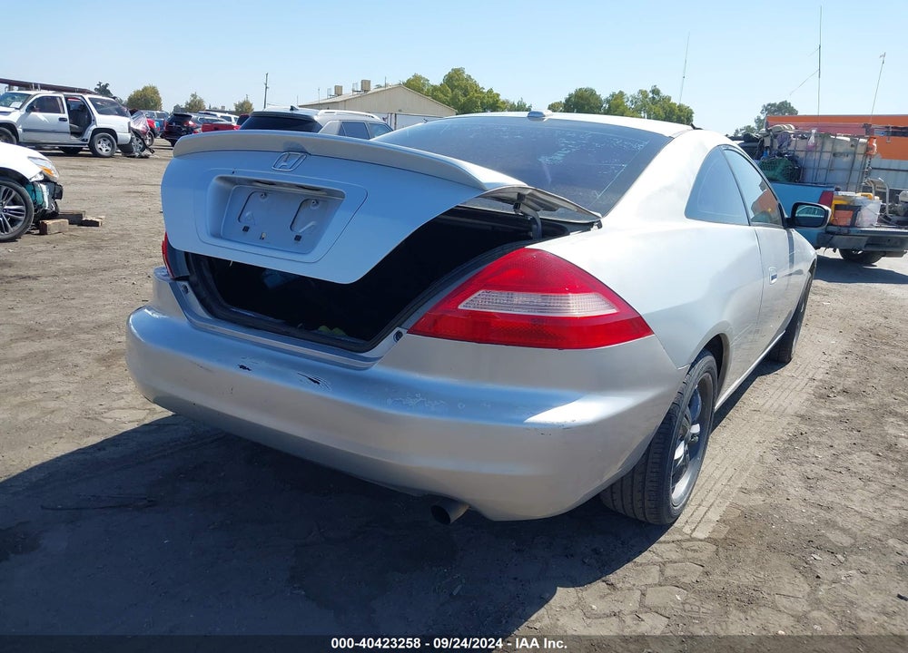 2004 HONDA ACCORD 2.4 EX VIN: 1HGCM72674A006696