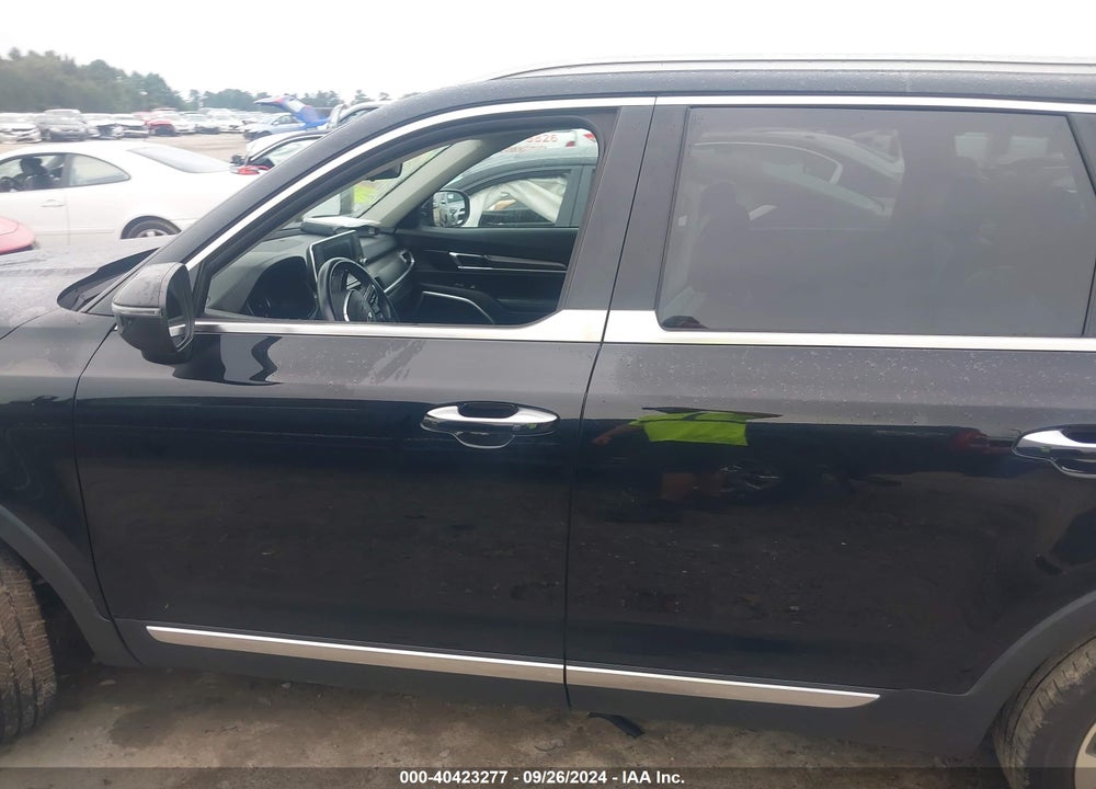 2020 KIA TELLURIDE S VIN: 5XYP64HC8LG087843