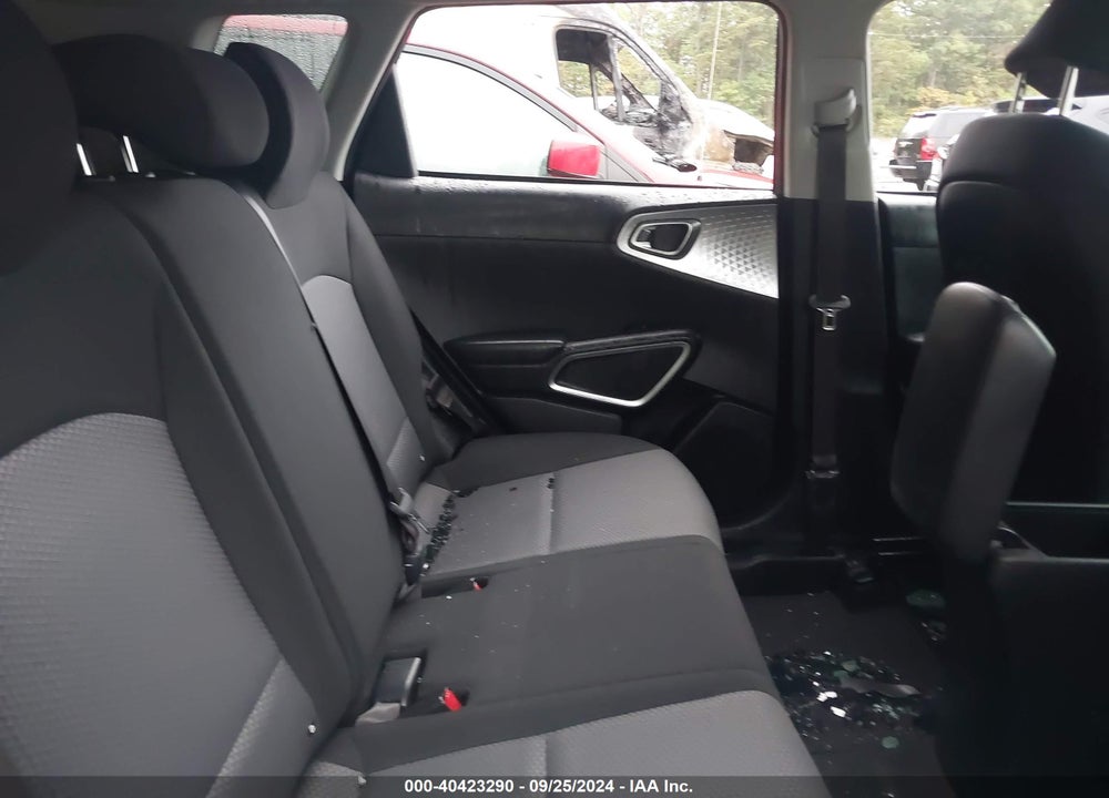 2020 KIA SOUL LX VIN: KNDJ23AU8L7725262