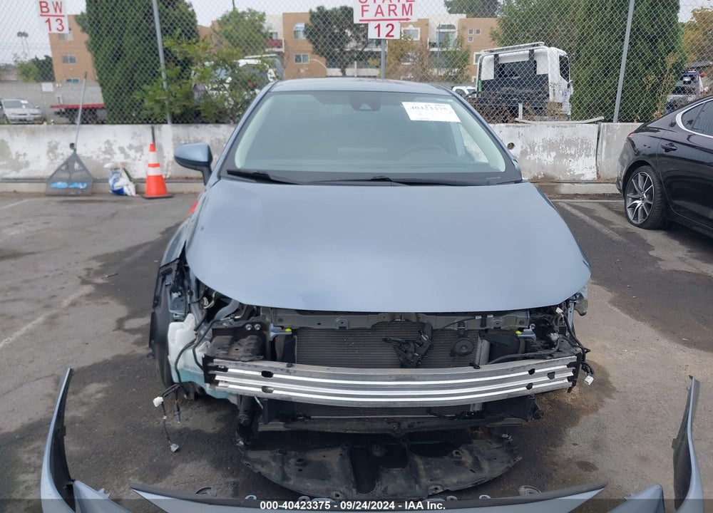 2020 TOYOTA COROLLA LE VIN: 5YFEPRAE6LP107886