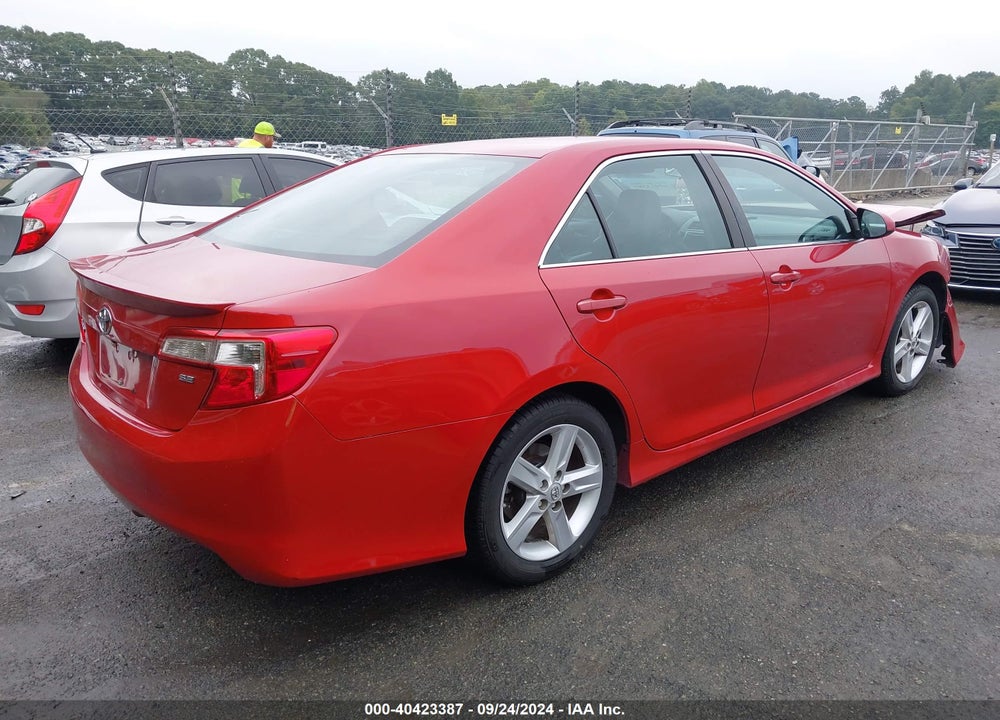 2013 TOYOTA CAMRY SE VIN: 4T1BF1FK2DU697655