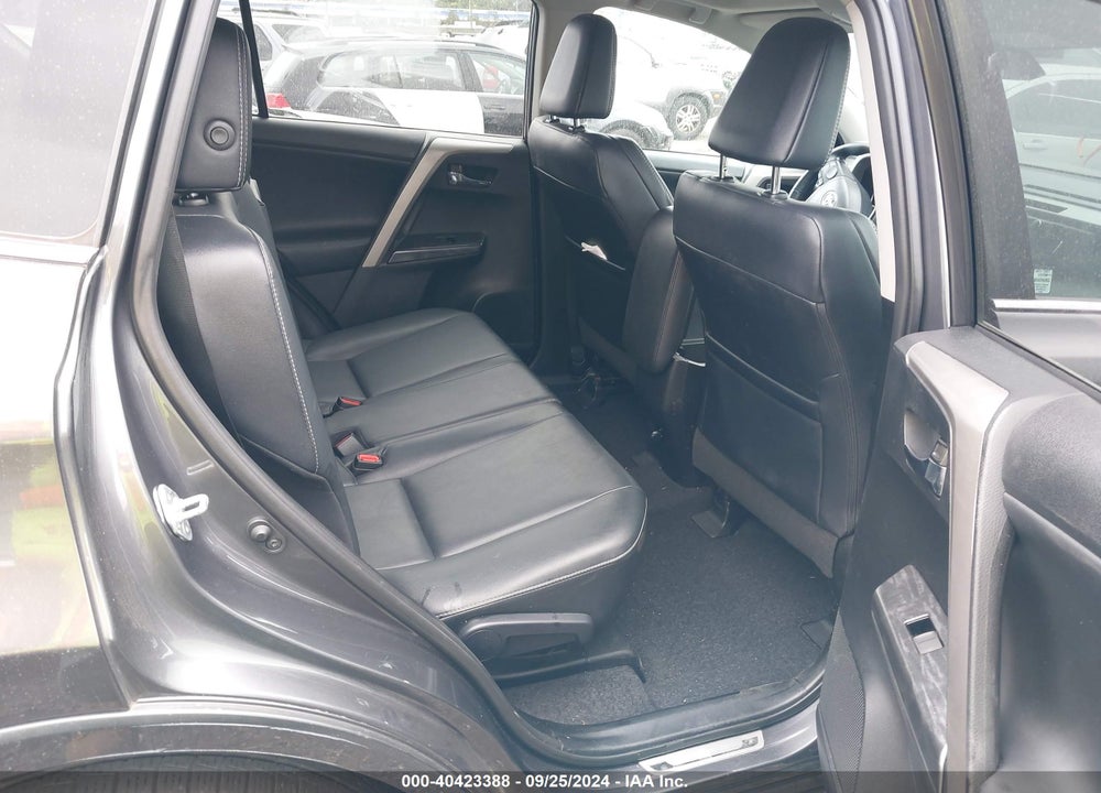2017 TOYOTA RAV4 PLATINUM VIN: 2T3DFREV3HW544542