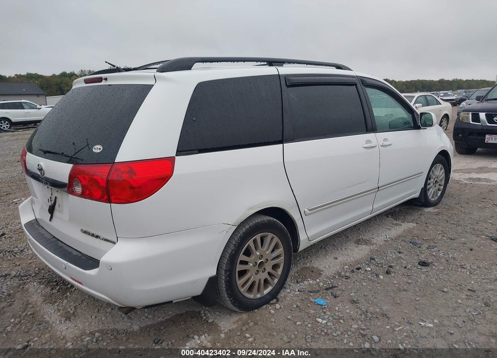 2007 TOYOTA SIENNA XLE LIMITED VIN: 5TDZK22C77S065827