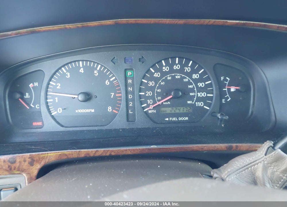 1999 TOYOTA SIENNA XLE VIN: 4T3ZF13C3XU097606