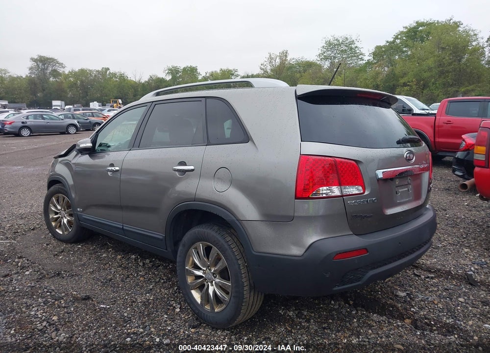 2011 KIA SORENTO EX V6 VIN: 5XYKUDA21BG060774