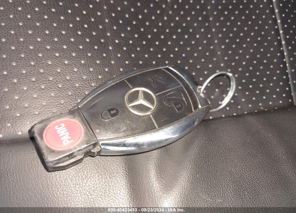 2008 MERCEDES-BENZ C 350 SPORT VIN: WDDGF56X08F050202