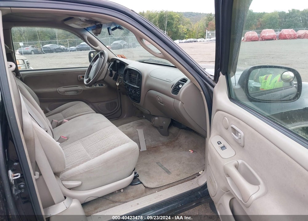 2005 TOYOTA TUNDRA SR5 V8 VIN: 5TBBT44115S472828