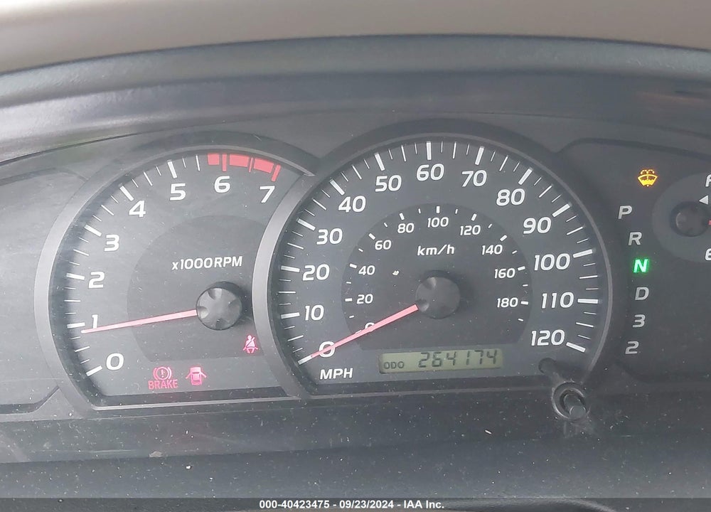 2005 TOYOTA TUNDRA SR5 V8 VIN: 5TBBT44115S472828