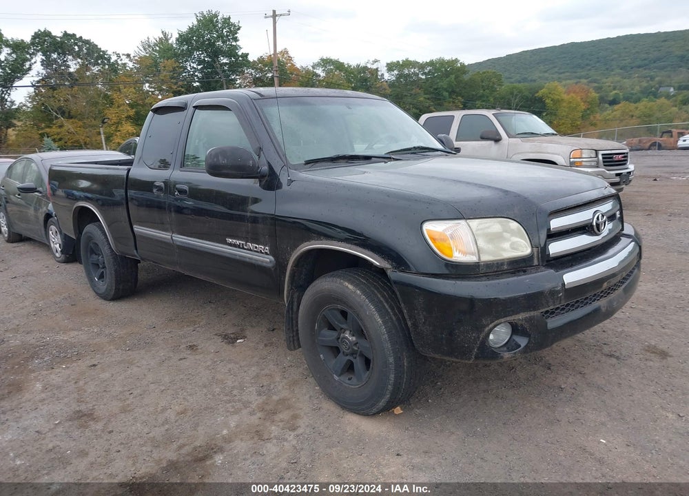 2005 TOYOTA TUNDRA SR5 V8 VIN: 5TBBT44115S472828