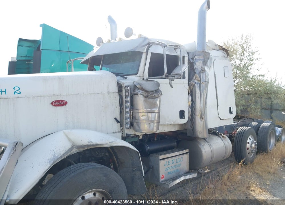 2015 PETERBILT 389 VIN: 1XPXP4EX4FD295921