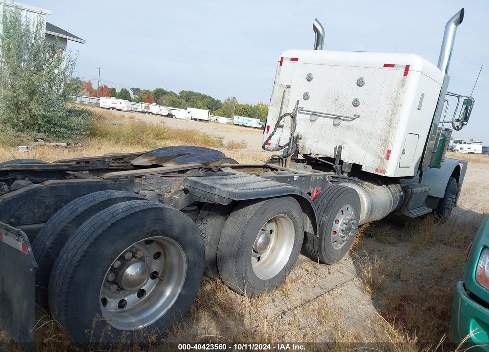 2015 PETERBILT 389 VIN: 1XPXP4EX4FD295921