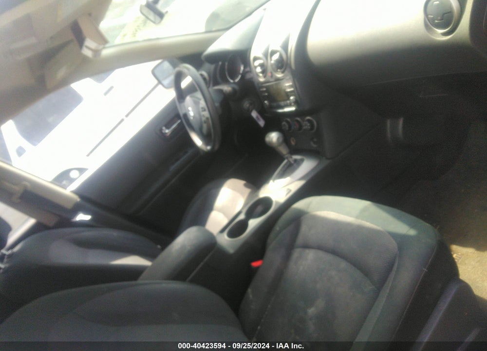 2013 NISSAN ROGUE S VIN: JN8AS5MV0DW148898