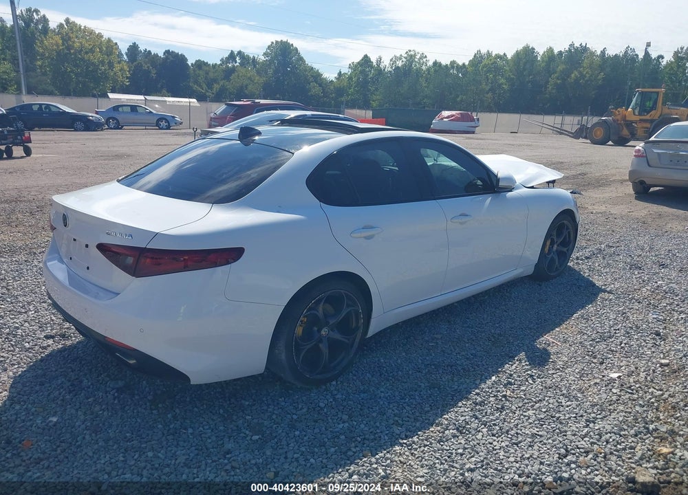 2018 ALFA ROMEO GIULIA TI SPORT RWD VIN: ZARFAECN2J7581589