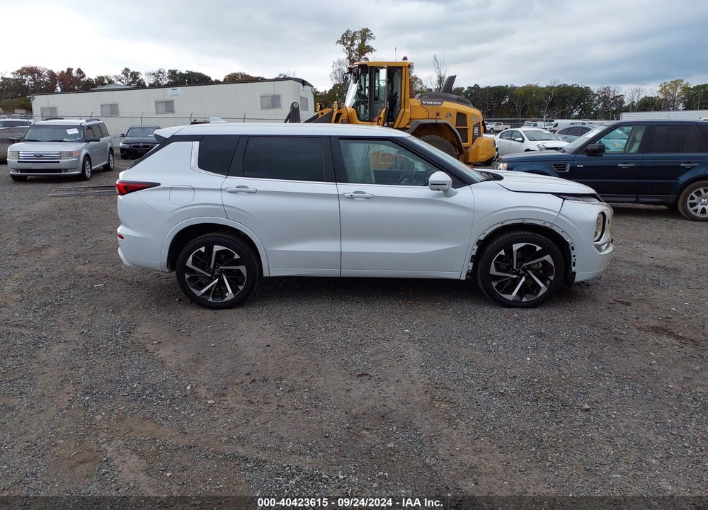 2023 MITSUBISHI OUTLANDER SE 2.5 S-AWC VIN: JA4J4UA83PZ053554