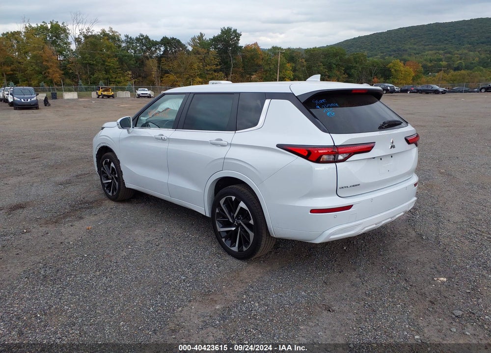 2023 MITSUBISHI OUTLANDER SE 2.5 S-AWC VIN: JA4J4UA83PZ053554