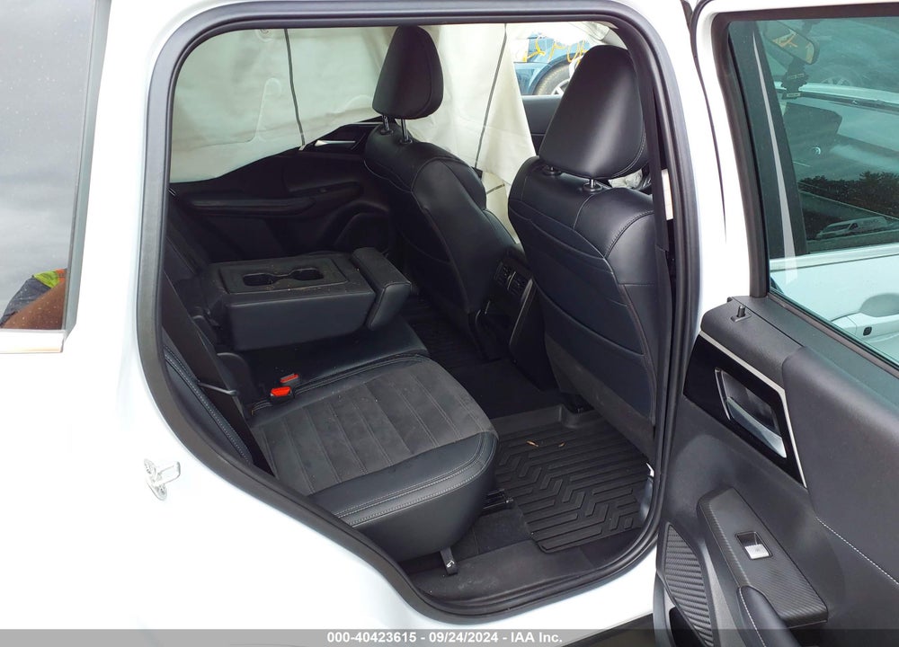 2023 MITSUBISHI OUTLANDER SE 2.5 S-AWC VIN: JA4J4UA83PZ053554