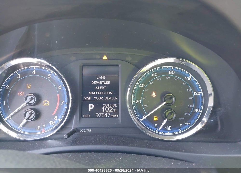 2017 TOYOTA COROLLA LE VIN: 5YFBURHE8HP606875