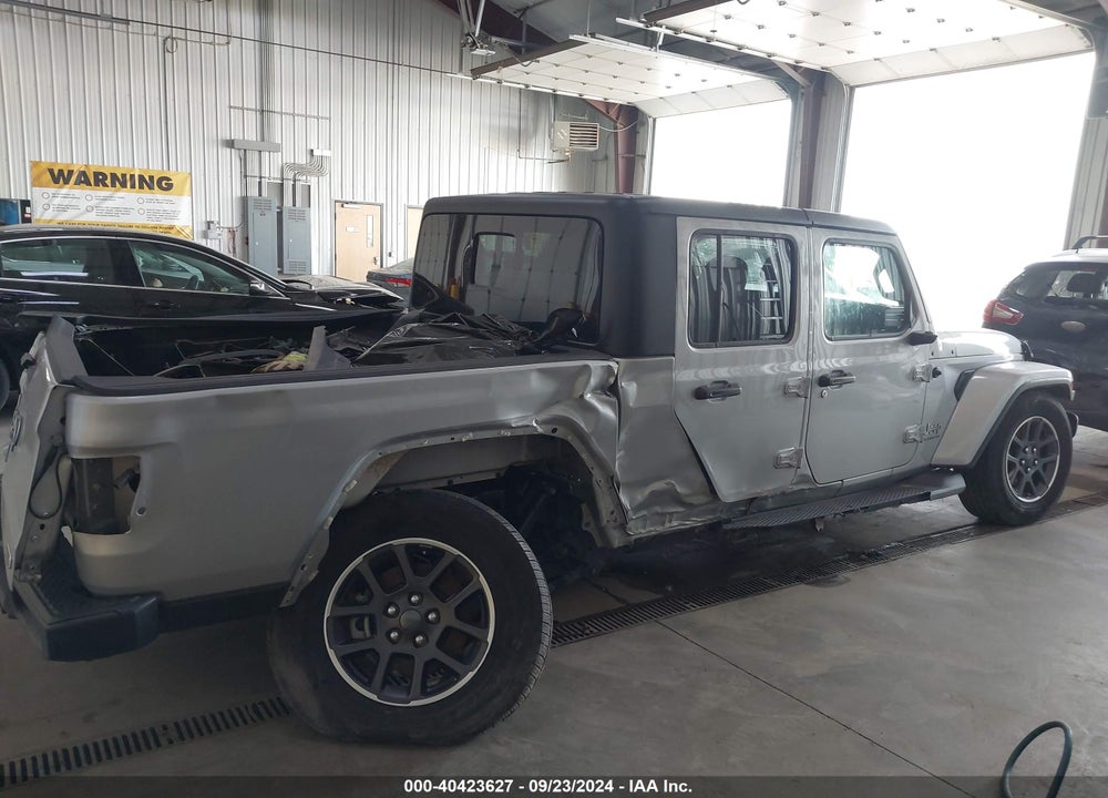 2023 JEEP GLADIATOR OVERLAND 4X4 VIN: 1C6HJTFG3PL530002