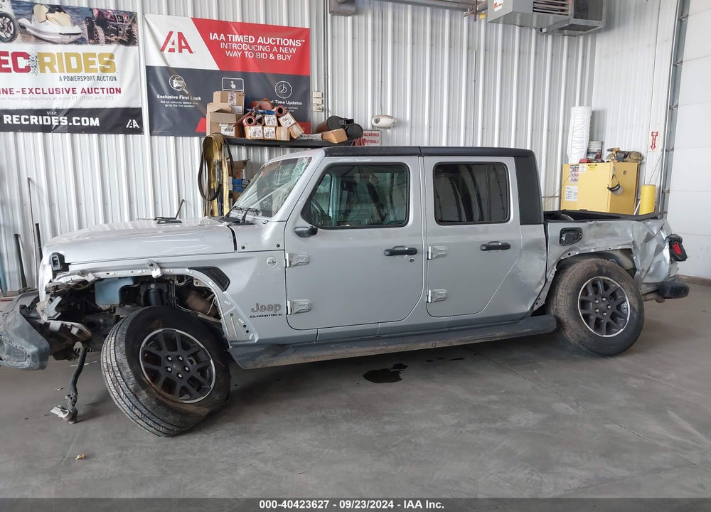 2023 JEEP GLADIATOR OVERLAND 4X4 VIN: 1C6HJTFG3PL530002