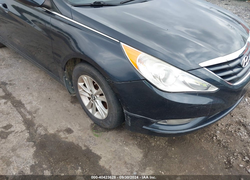 2013 HYUNDAI SONATA GLS VIN: 5NPEB4AC8DH636464