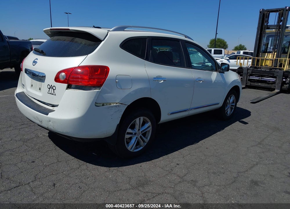 2015 NISSAN ROGUE SELECT S VIN: JN8AS5MT6FW671991