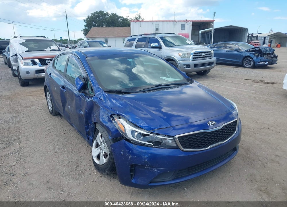 2018 KIA FORTE LX VIN: 3KPFL4A73JE196450
