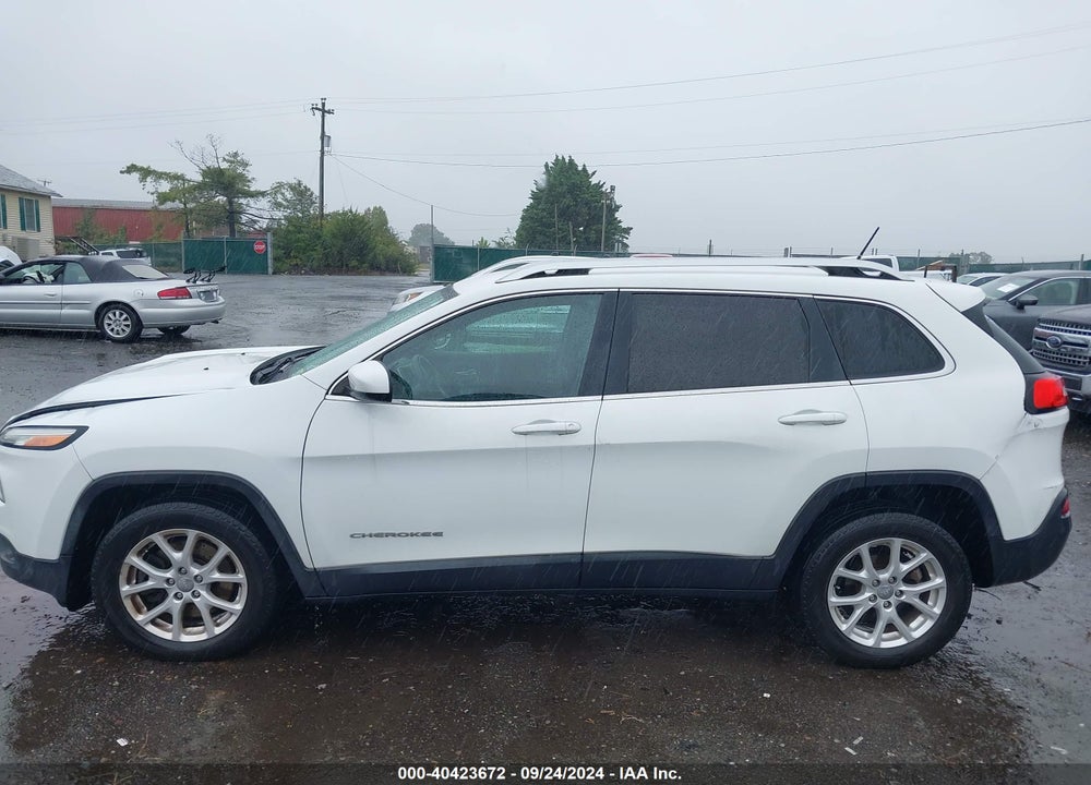 2015 JEEP CHEROKEE LATITUDE VIN: 1C4PJLCB3FW694814