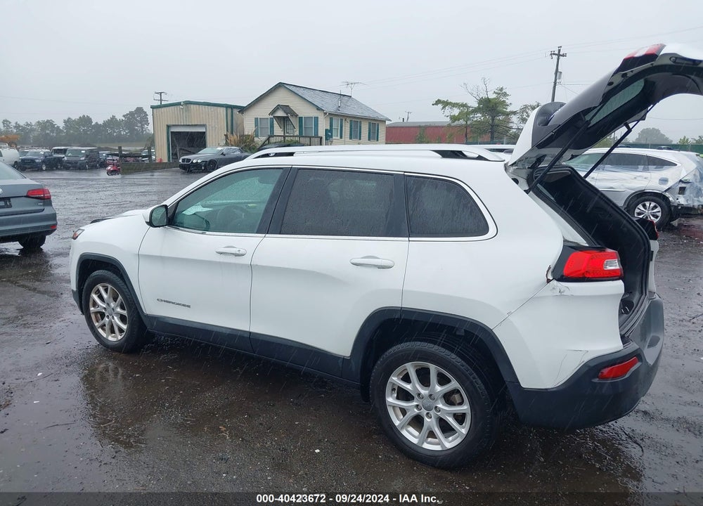 2015 JEEP CHEROKEE LATITUDE VIN: 1C4PJLCB3FW694814
