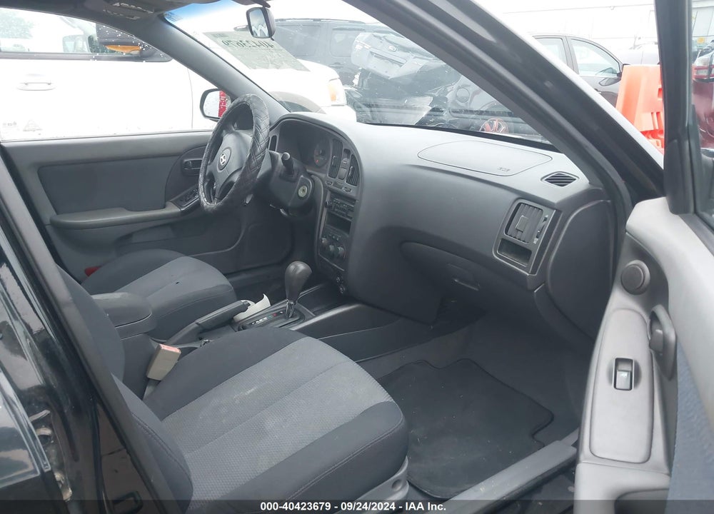 2005 HYUNDAI ELANTRA GLS/GT VIN: KMHDN56D25U166042