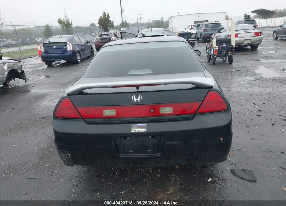 2002 HONDA ACCORD 2.3 EX VIN: 1HGCG31732A036706