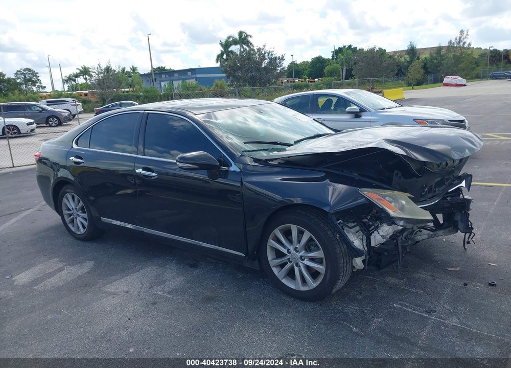 2011 LEXUS ES 350 VIN: JTHBK1EG6B2424139