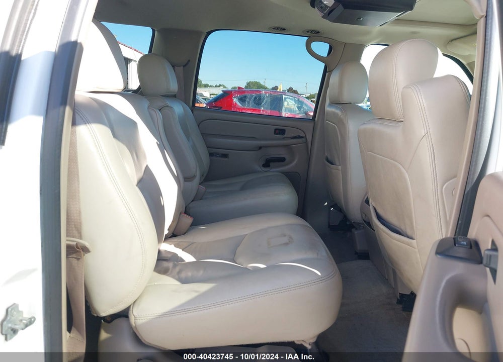 2004 GMC YUKON XL 1500 SLT VIN: 3GKFK16Z04G298569