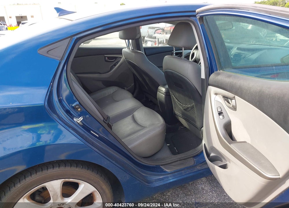 2013 HYUNDAI ELANTRA LIMITED VIN: KMHDH4AE4DU997543