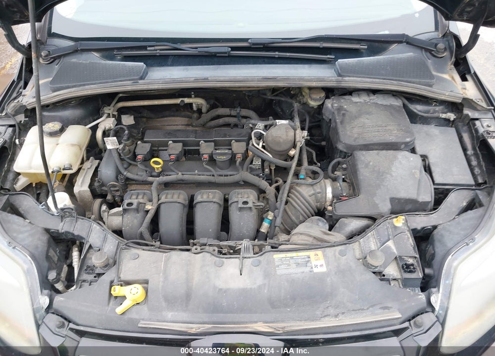 2014 FORD FOCUS TITANIUM VIN: 1FADP3J22EL236983