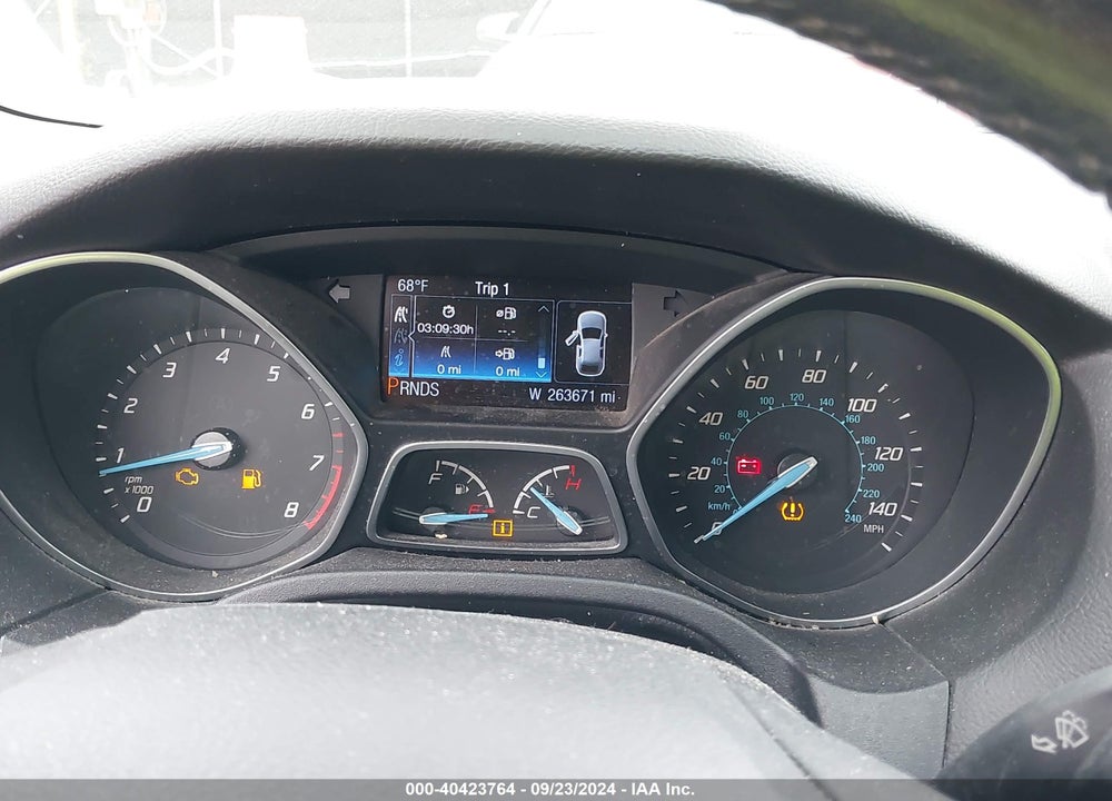 2014 FORD FOCUS TITANIUM VIN: 1FADP3J22EL236983