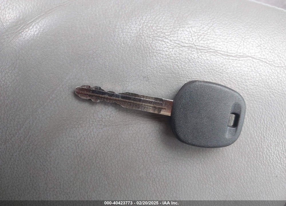 2009 TOYOTA CAMRY LE VIN: 4T1BE46K39U265474