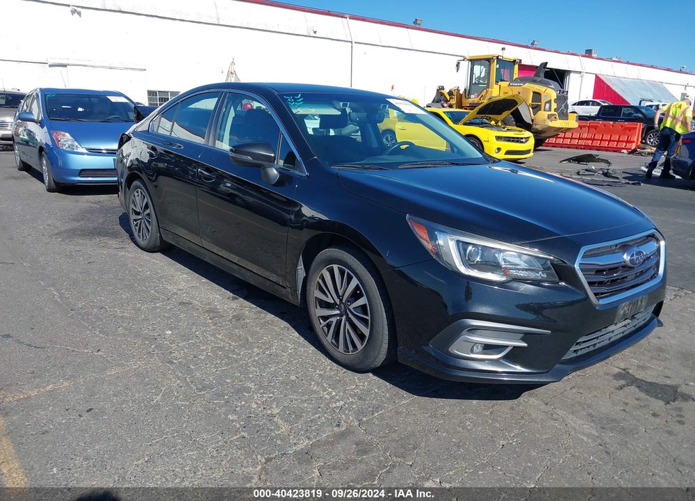 2018 SUBARU LEGACY PREMIUM VIN: 4S3BNAF68J3042010