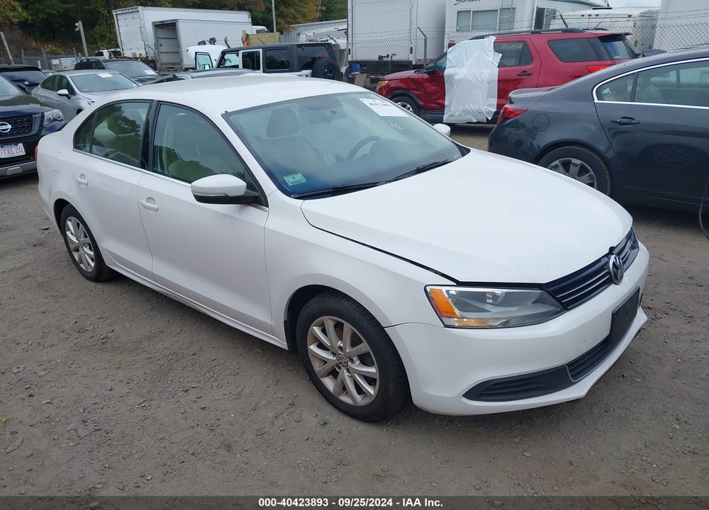 2013 VOLKSWAGEN JETTA 2.5L SE VIN: 3VWDP7AJ0DM438899