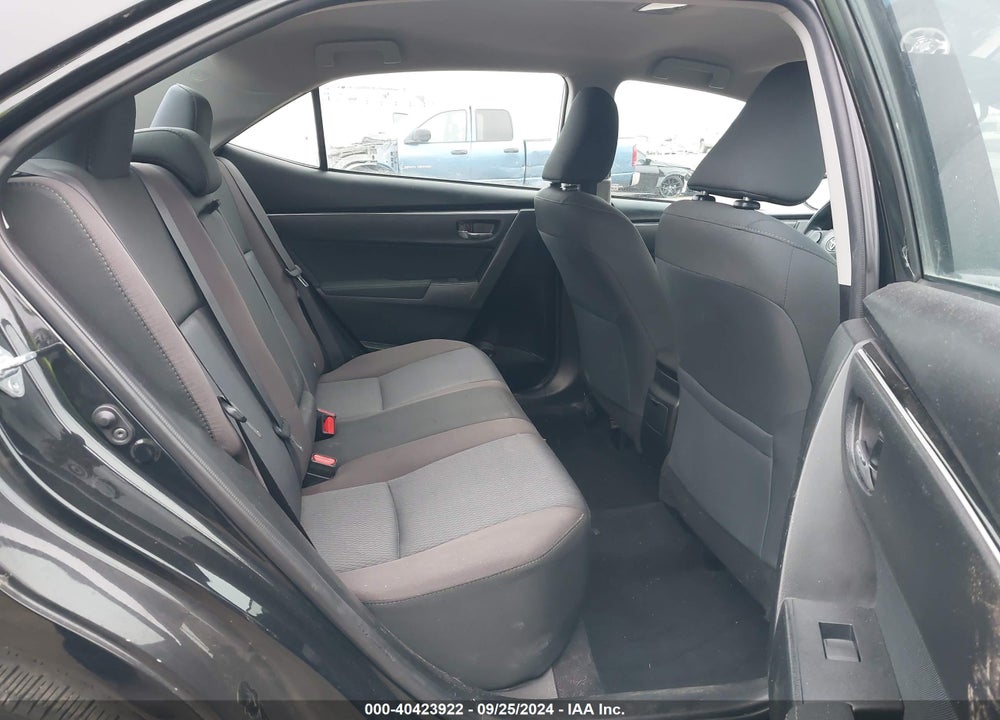 2017 TOYOTA COROLLA LE VIN: 5YFBURHE6HP624291
