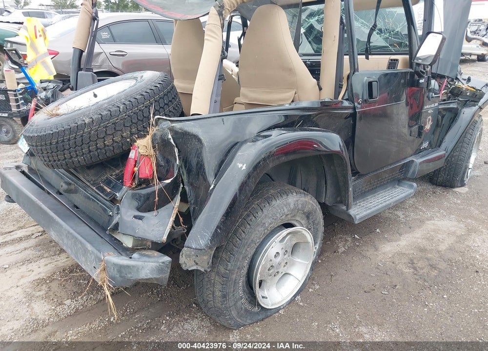 2001 JEEP WRANGLER SAHARA VIN: 1J4FA59S21P352671
