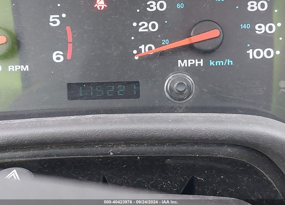 2001 JEEP WRANGLER SAHARA VIN: 1J4FA59S21P352671