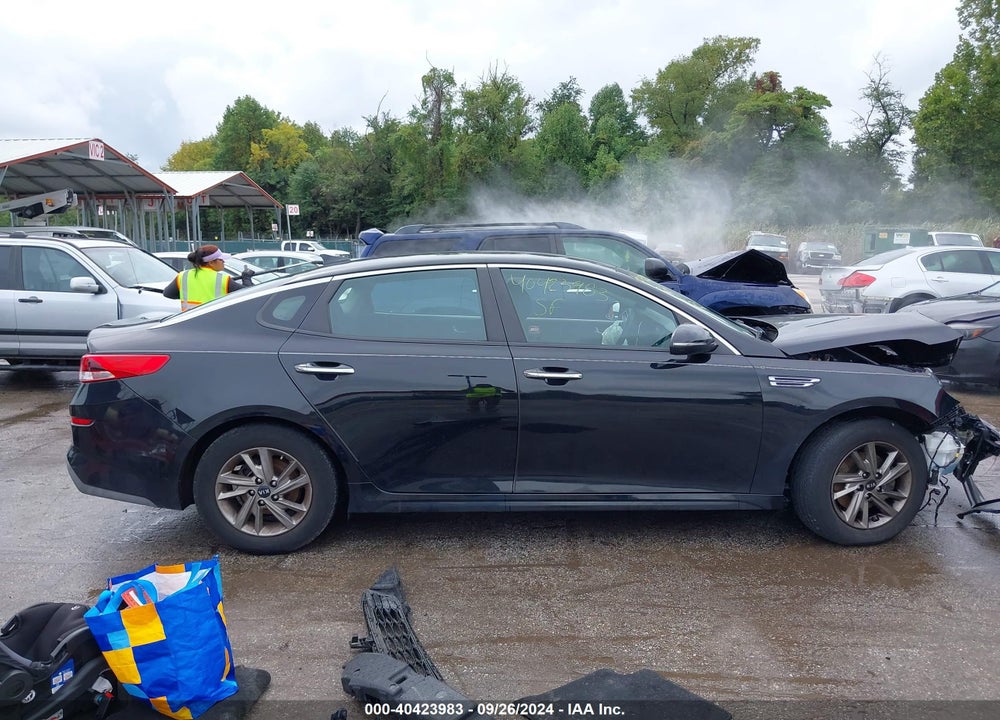 2019 KIA OPTIMA LX VIN: 5XXGT4L31KG322893