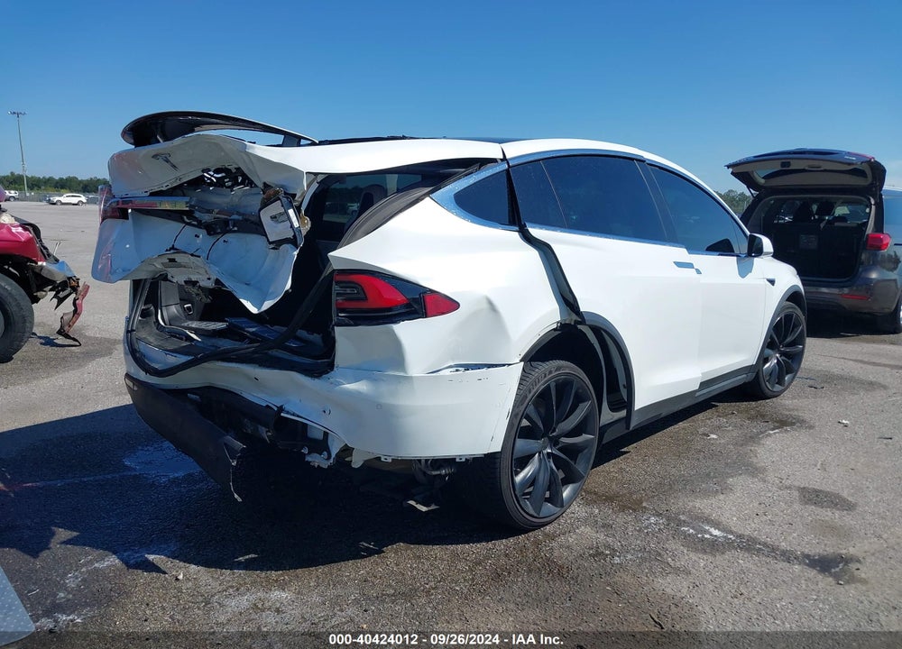 2018 TESLA MODEL X 100D/75D/P100D VIN: 5YJXCBE2XJF144816