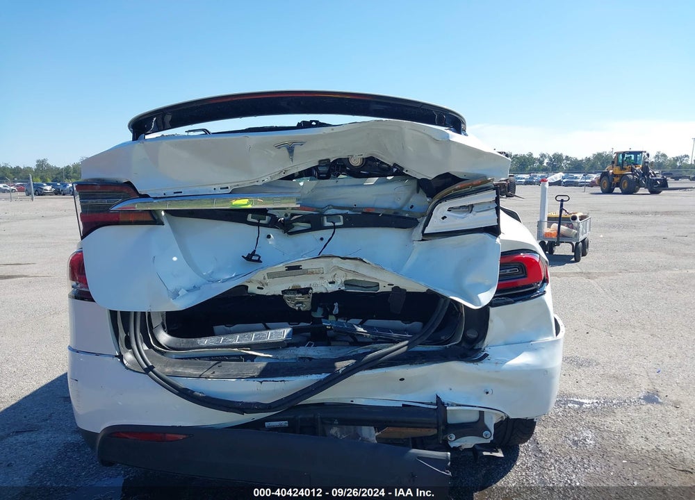 2018 TESLA MODEL X 100D/75D/P100D VIN: 5YJXCBE2XJF144816