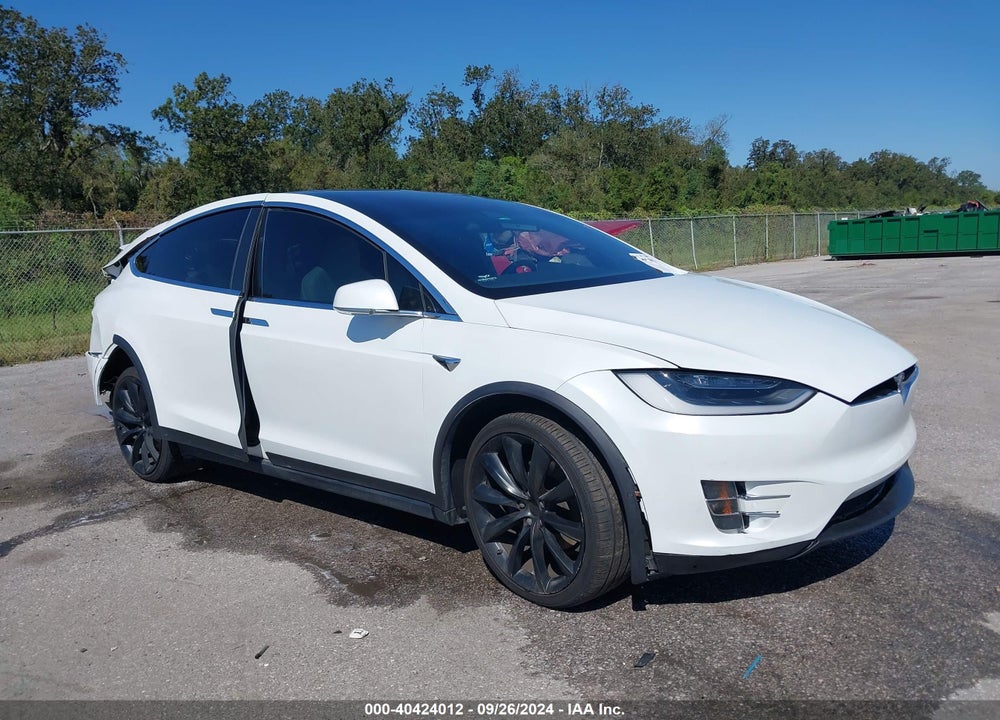 2018 TESLA MODEL X 100D/75D/P100D VIN: 5YJXCBE2XJF144816